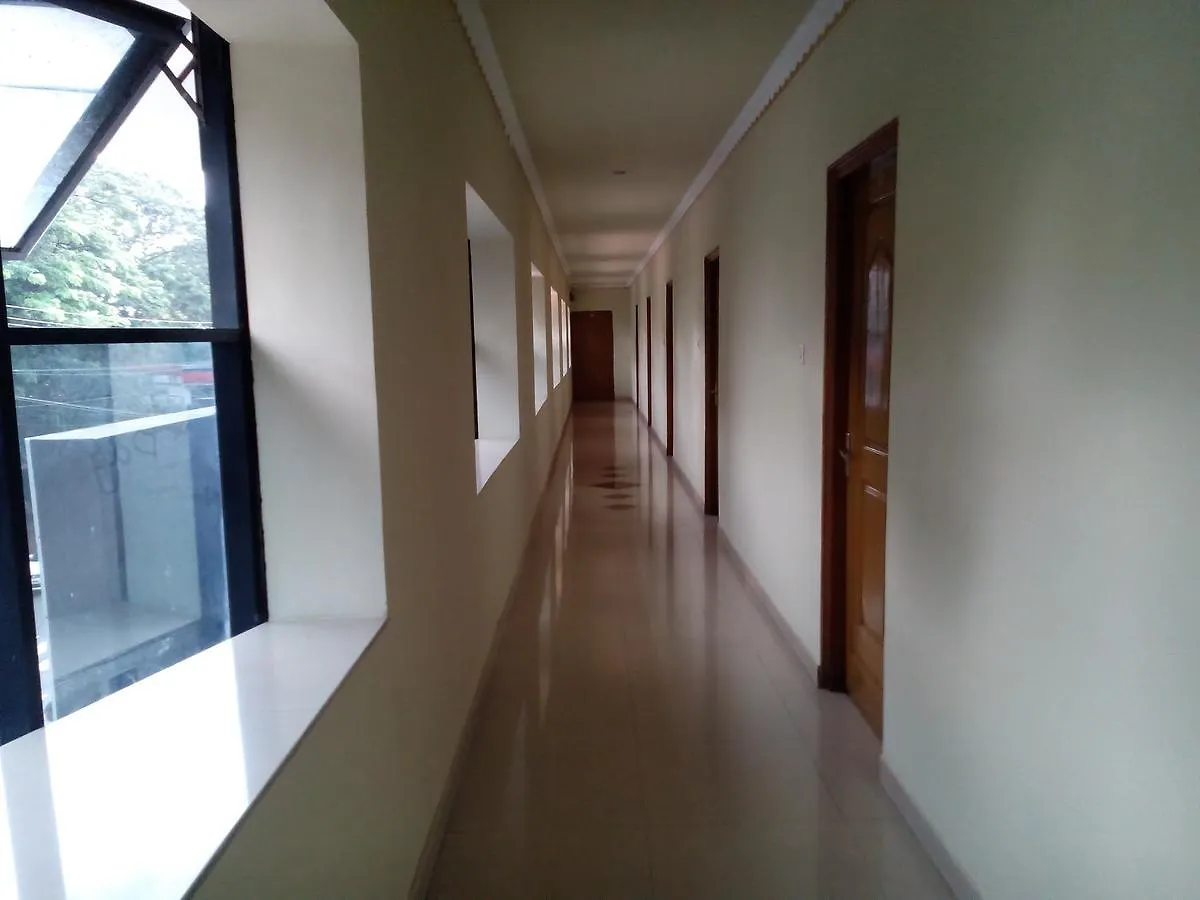 Av Tourist Home Palakkad