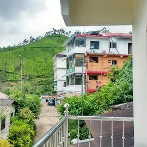 Hotel Pranav 4 Seasons, Munnar